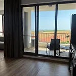 Deluxe With Sea View Vineyard * אהלוי